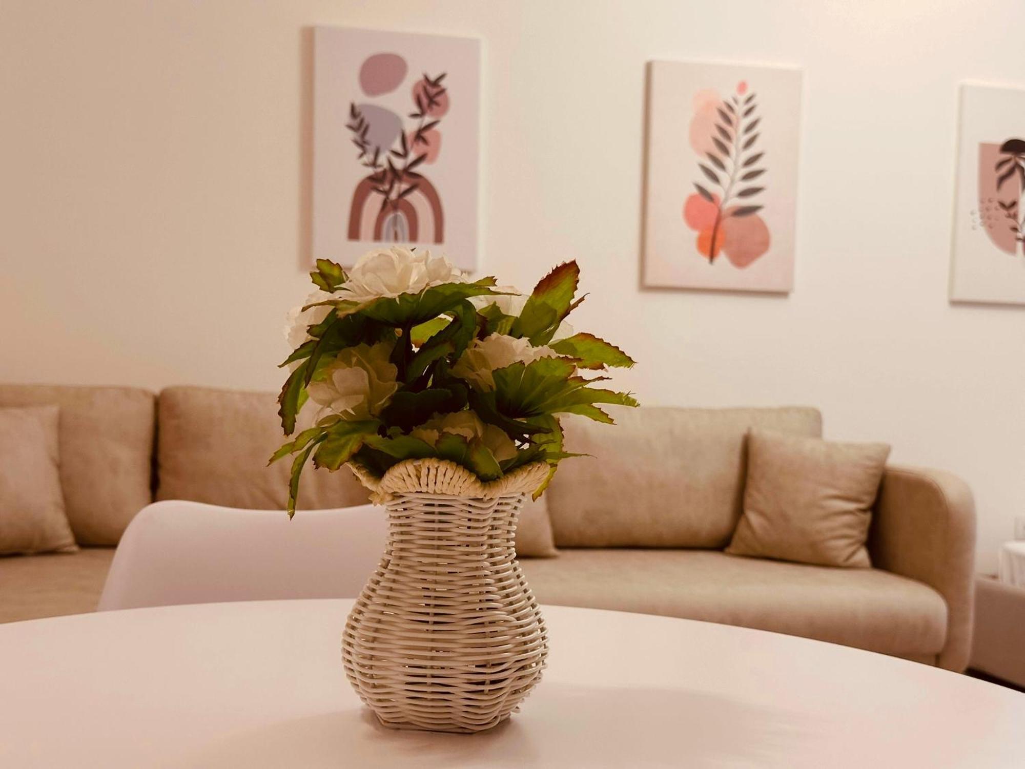 Jico Travel - Erjon Apartments Vlorë Εξωτερικό φωτογραφία